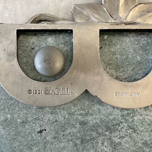 Seagull Pewter and Green Marble Daffodil Design Serving Board Cheese Board Set - Picture 7 of 8